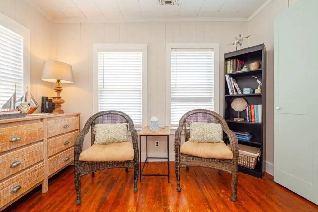 The Cottage - Downtown Rockport Bagian luar foto
