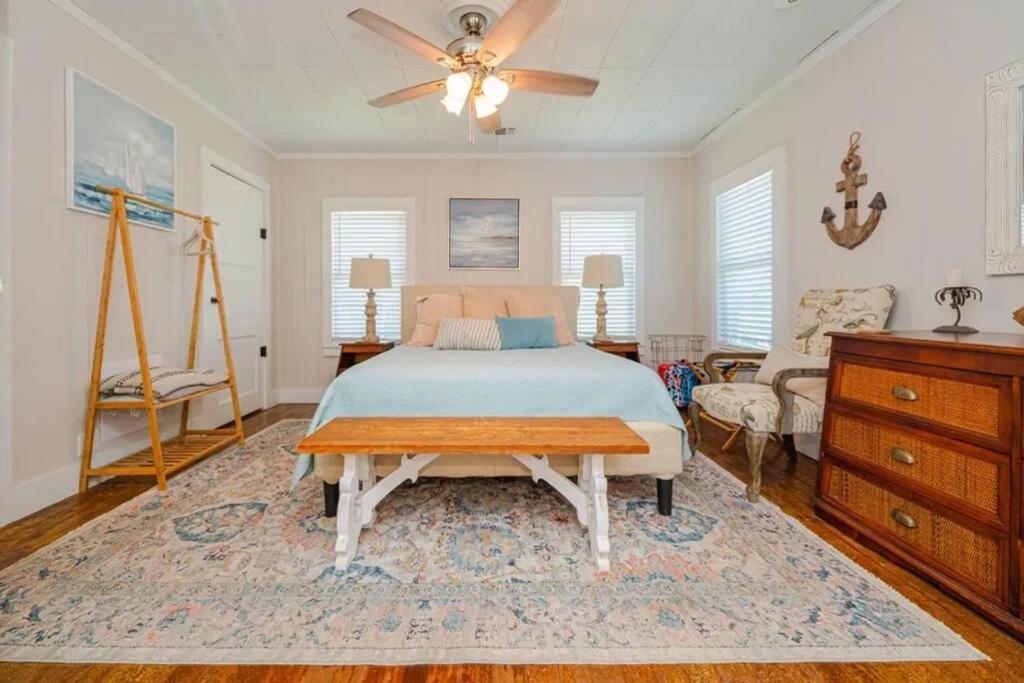 The Cottage - Downtown Rockport Bagian luar foto